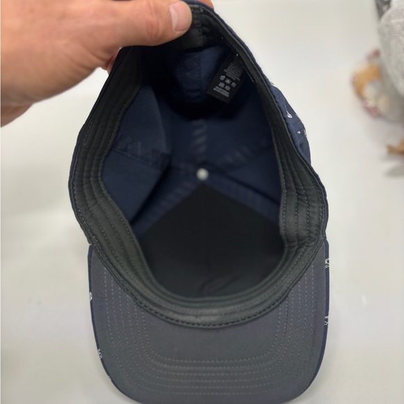 Nike Classic99 Golf Aerobill Winged Foot Print Swoosh Hat Flex Cap size L/XL - Picture 6 of 8